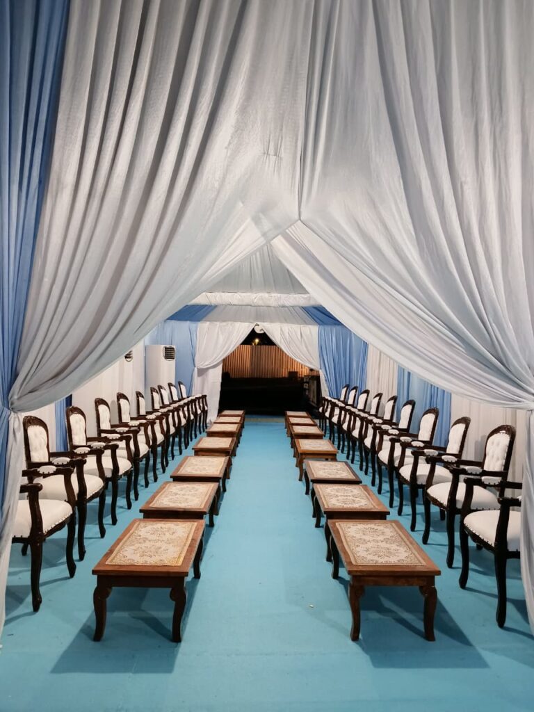 SEWA ARM CHAIR/KURSI KAYU VIP JAKARTA