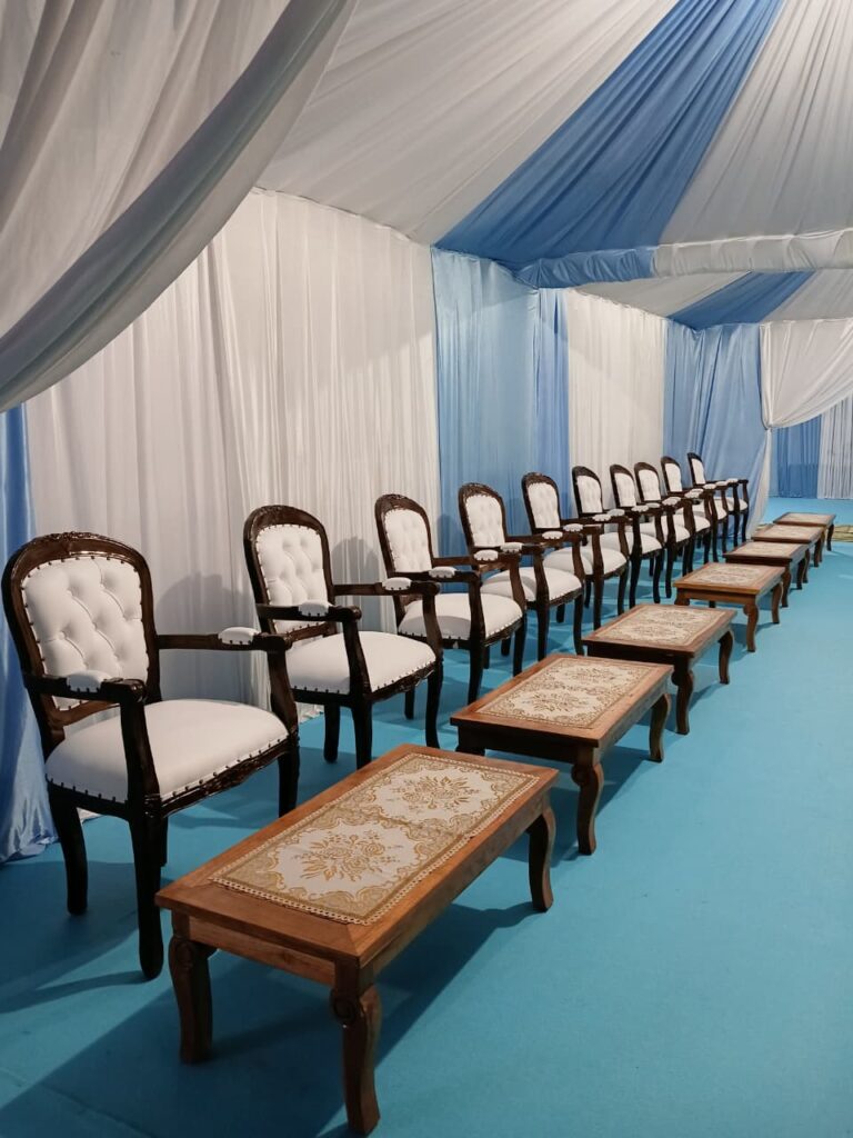 SEWA ARM CHAIR/KURSI KAYU VIP JAKARTA