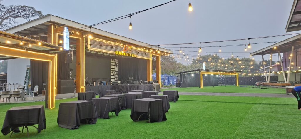 SEWA RUMPUT SINTETIS UNTUK EVENT JABODETABEK